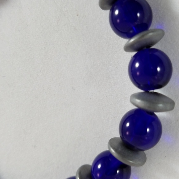 Hand Crafted Bracelet with Hematite Spacers Stretch Cobalt Blue Gray 7” Unisex - Picture 4 of 4